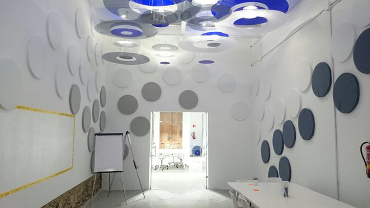 absorcion-acustica-confort-acustico-loomhouse-lightestudio-madrid-5
