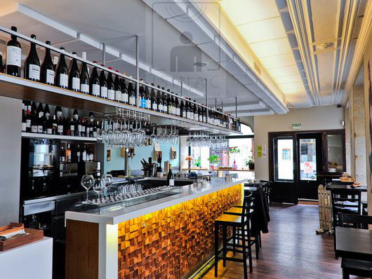 sinruidos-absorcionacustica-isinac-acousticpanels-confortacustico-coworking-dinamo-absotec-porta-do-vino-3