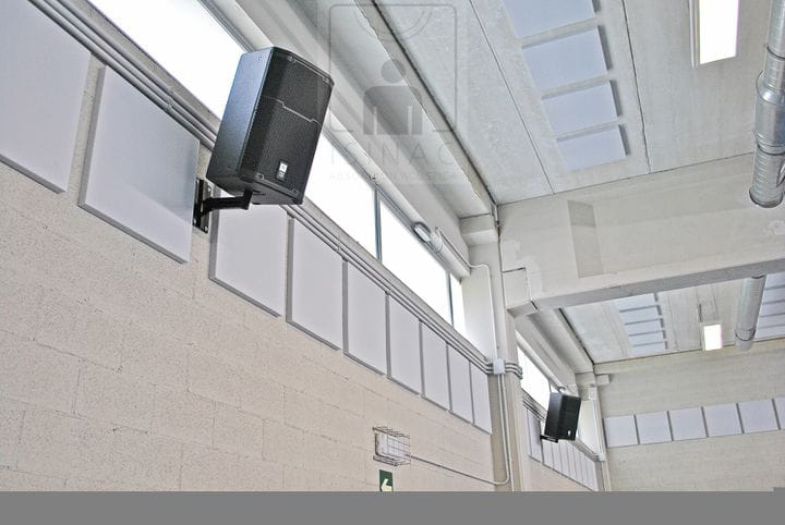 isinac-absorcionacustica-absorcion-acustica-eco-reverberacion-52